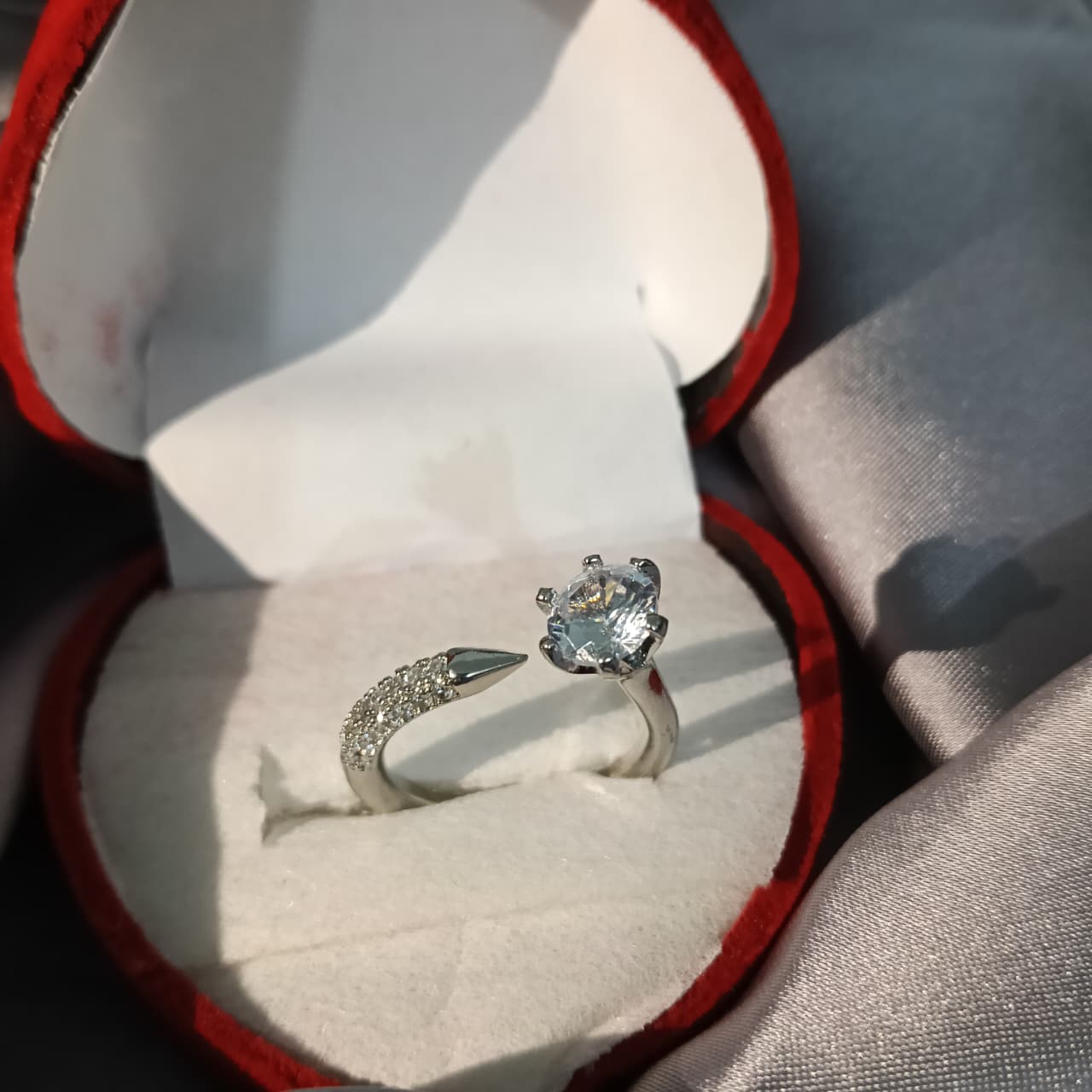 Elegant Silver Open Adjustable Crystal Ring – Multicolor 6 Stone Fashion Ring for Women R00001