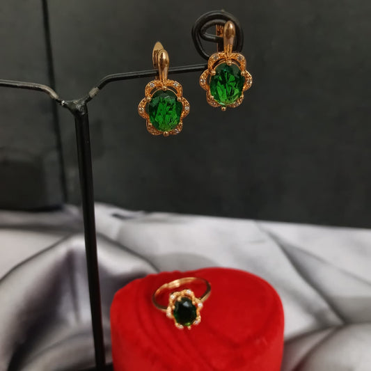 Luxury Emerald Green Crystal Jewelry Set – Gold Plated Earrings & Adjustable Ring for Women E00007